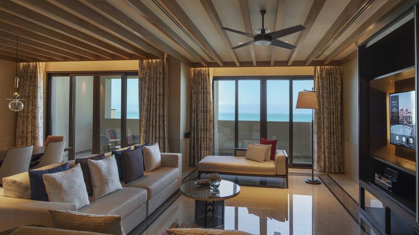 Saadiyat Rotana Resort & Villas